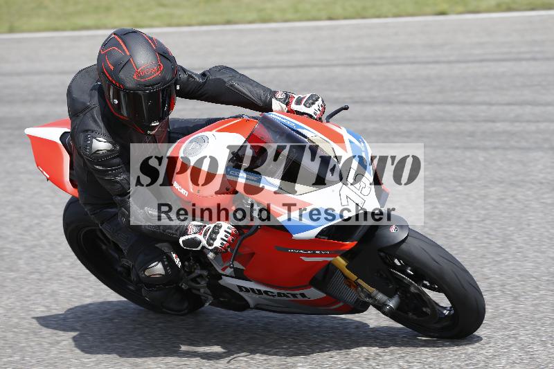 /27 12.06.2025 Ducati Schweiz Trackday Warmup  ADR/gruen-vert/15